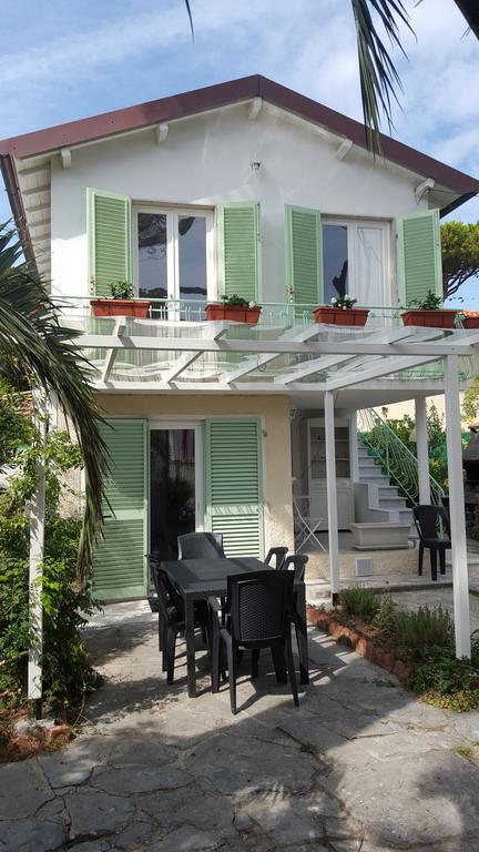 Le Mura Holiday Home Marina di Pietrasanta Bagian luar foto